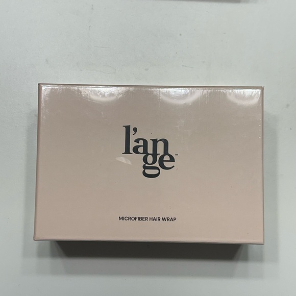 NWT L'ange Pink Microfiber Hair Towel - Picture 2 of 3